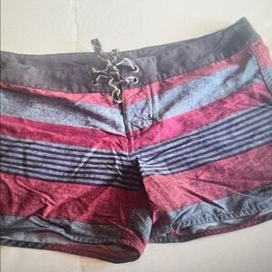Stylish High Waist Striped Women's Shorts - Black, Red, Gray